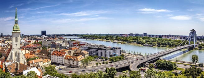 Tour privado de Bratislava con transporte desde Viena